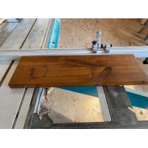 Eiche gedämpft, ähnlich Nussbaum, Treppenstufe, Trittstufe, Holzstufe, Baumkante, Massivholz, 90x28x4cm Eiche gedämpft, ähnlich Nussbaum, Treppenstufe, Trittstufe, Holzstufe, Baumkante, Massivholz, 90x28x4cm